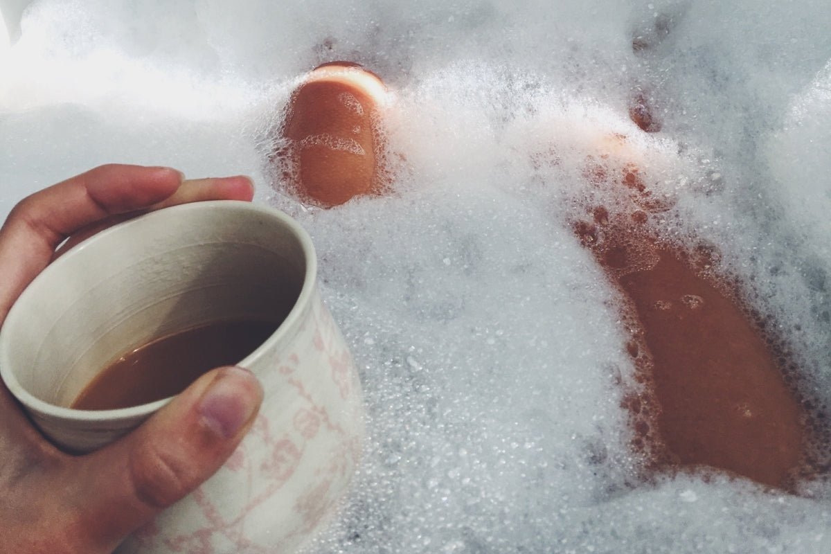 The Calm Before the Holidays: How to Ground Your Mind & Body - Free Living Co