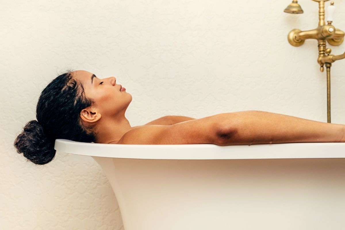 Why January Is the Perfect Time for a Joyful, Glowy Body Care Routine - Free Living Co