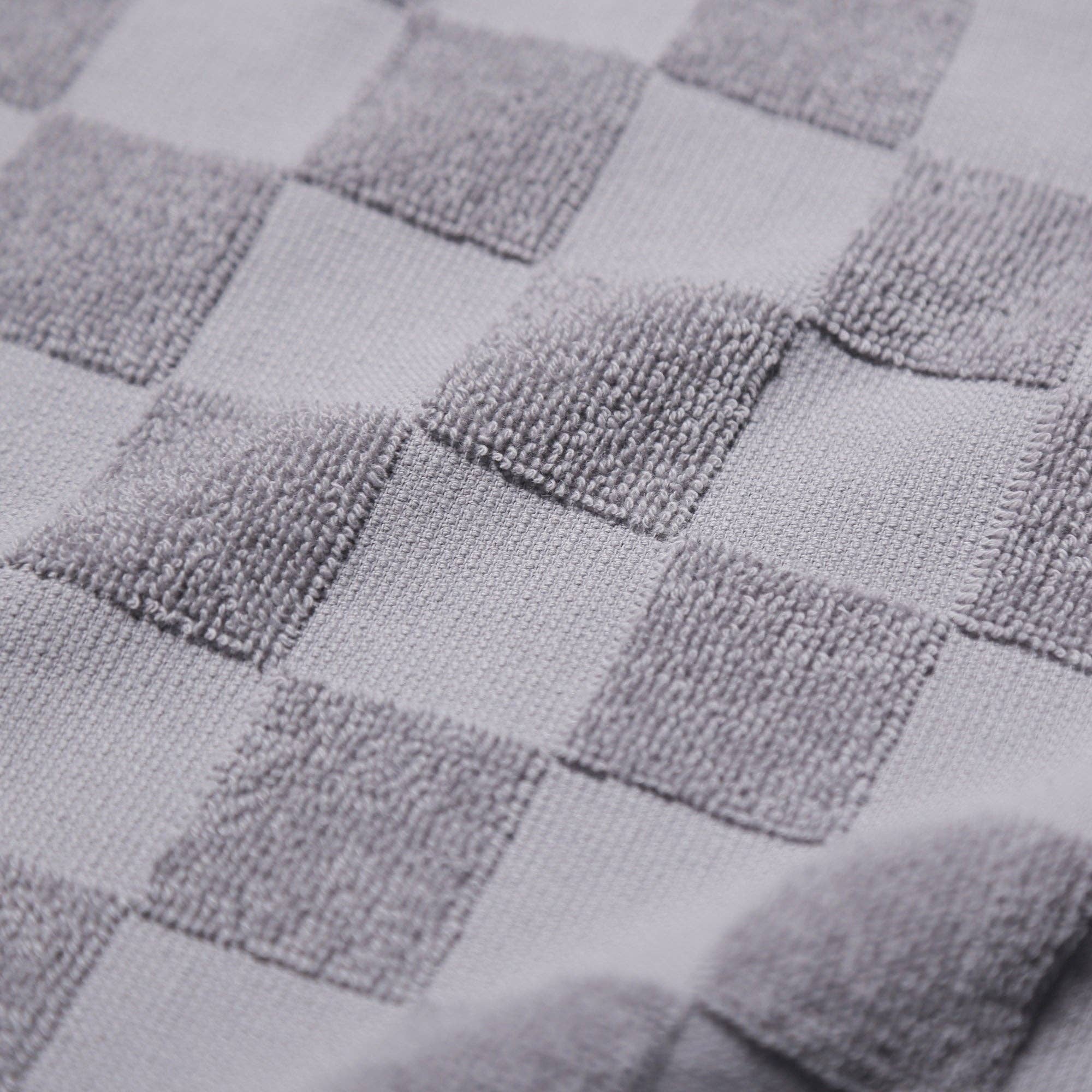 Organic Checkered Hand Towel