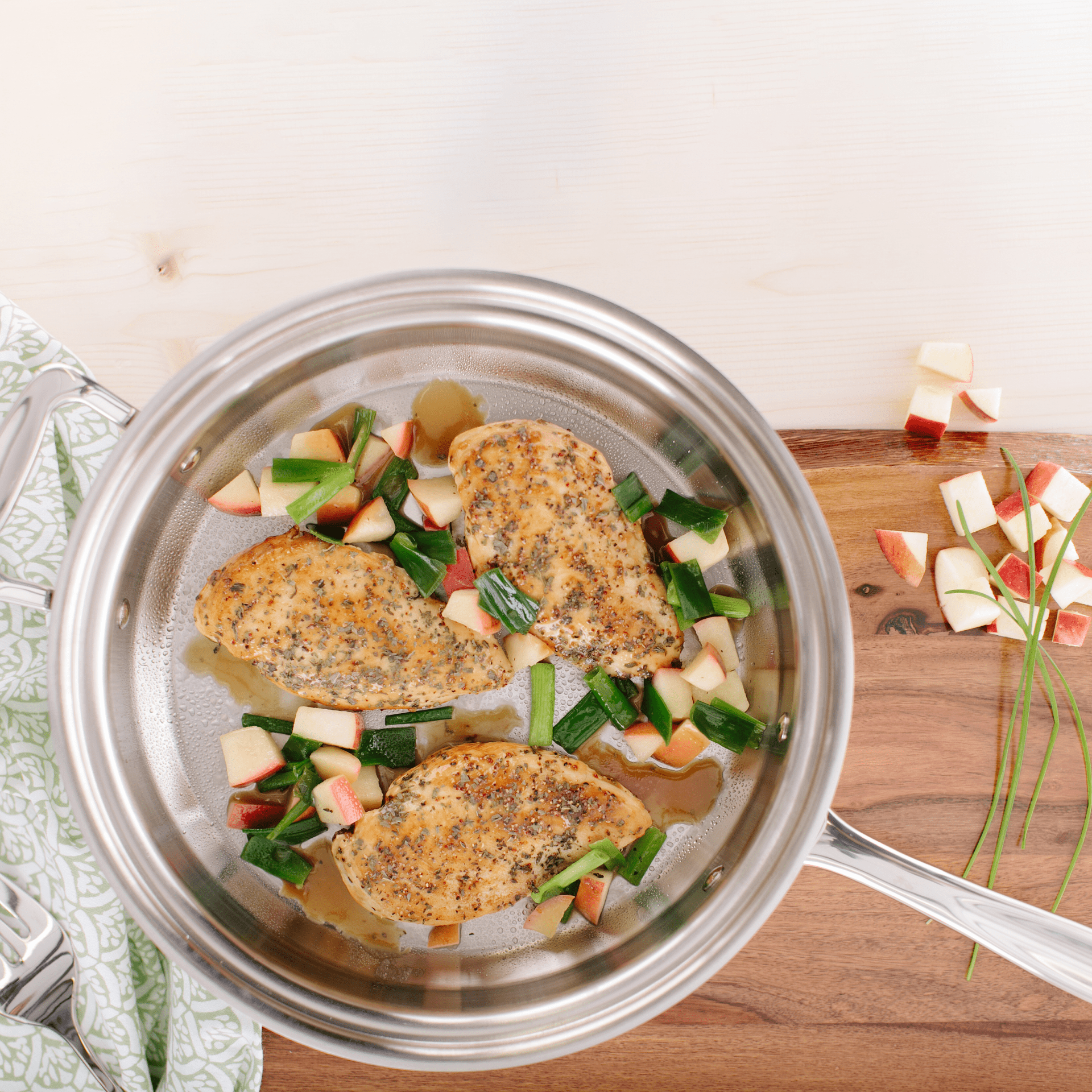 3.5 Quart Sauté Pan with Cover - Free Living Co