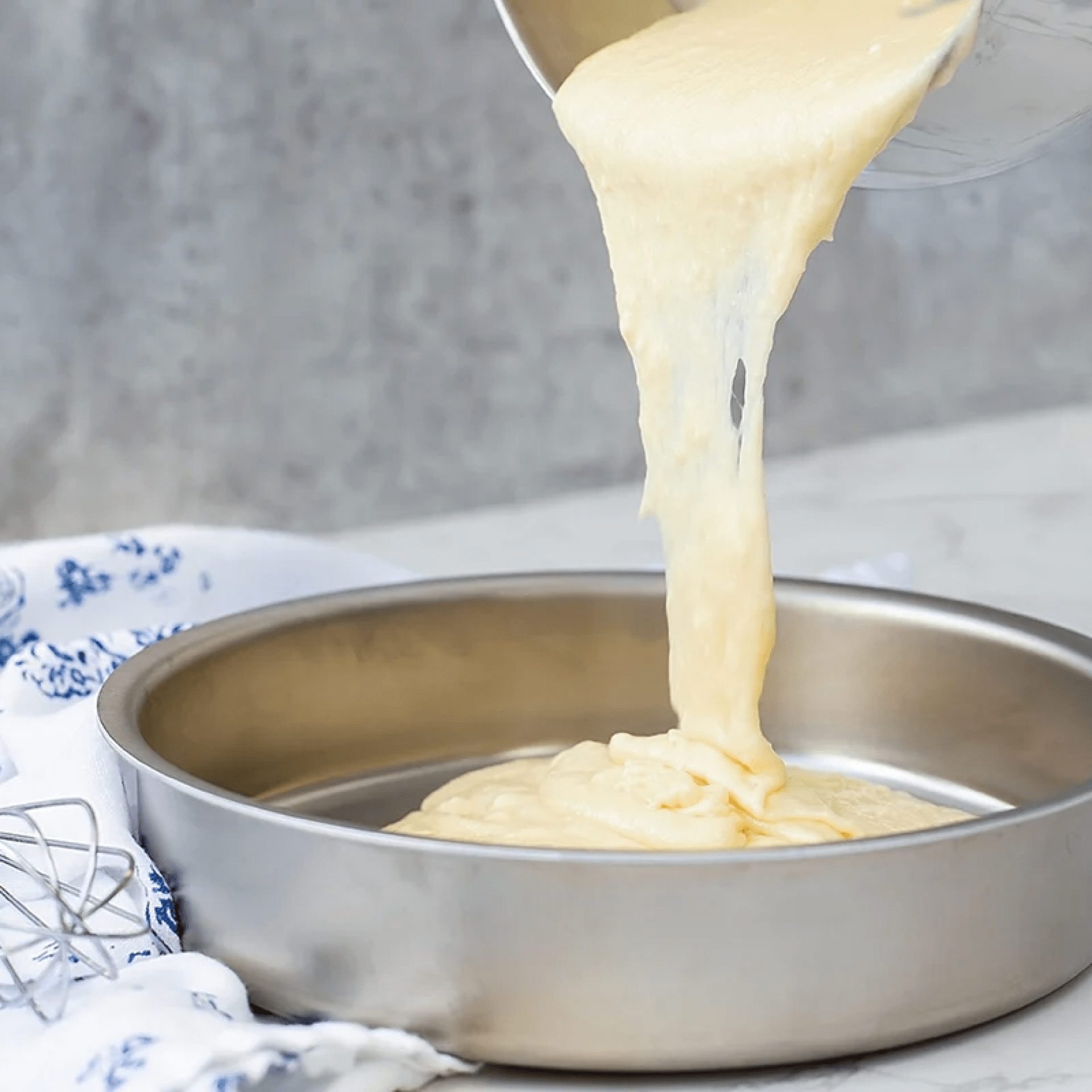 9" Round Cake Pan with No Handles - Free Living Co