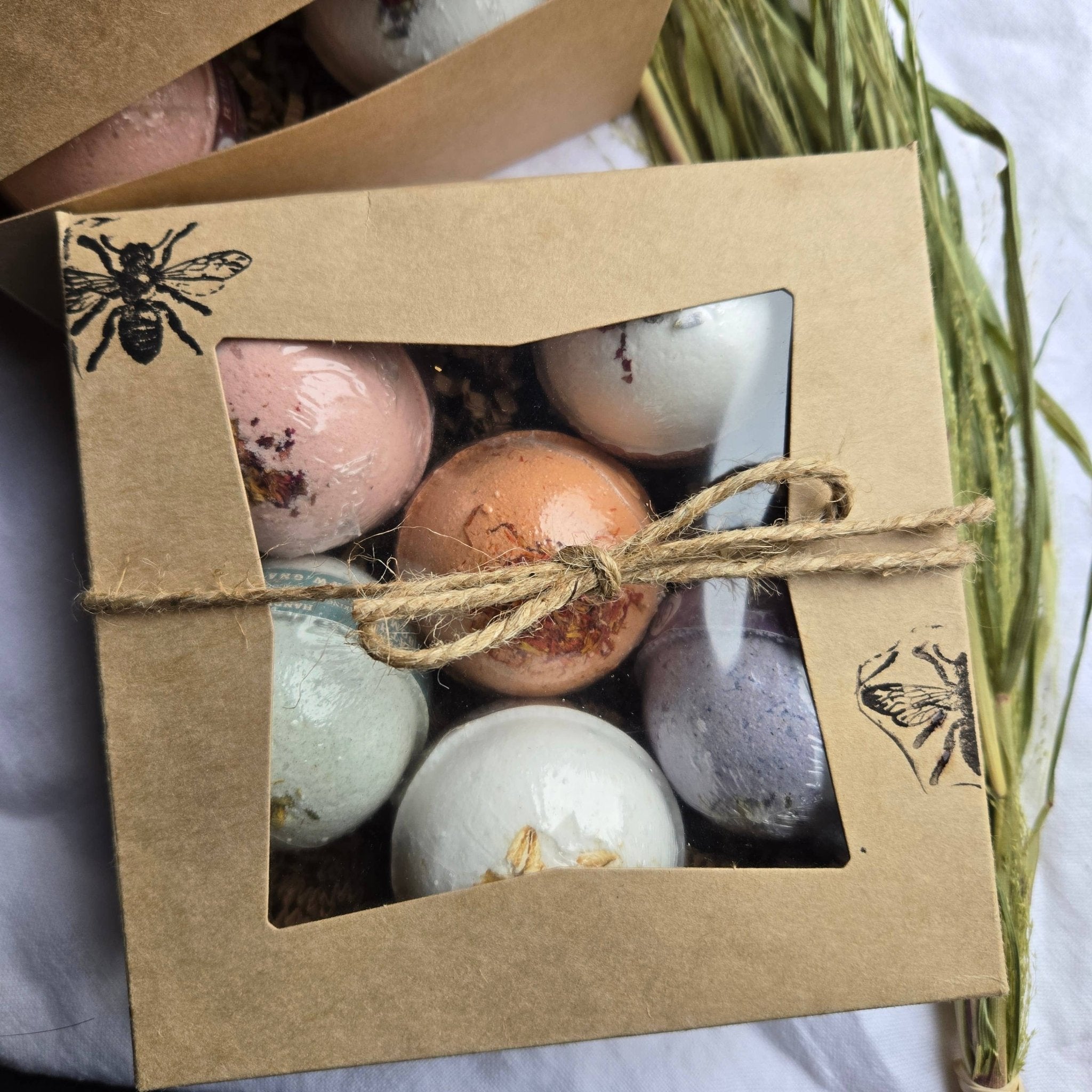 BATH BOMB GIFT SET - Free Living Co