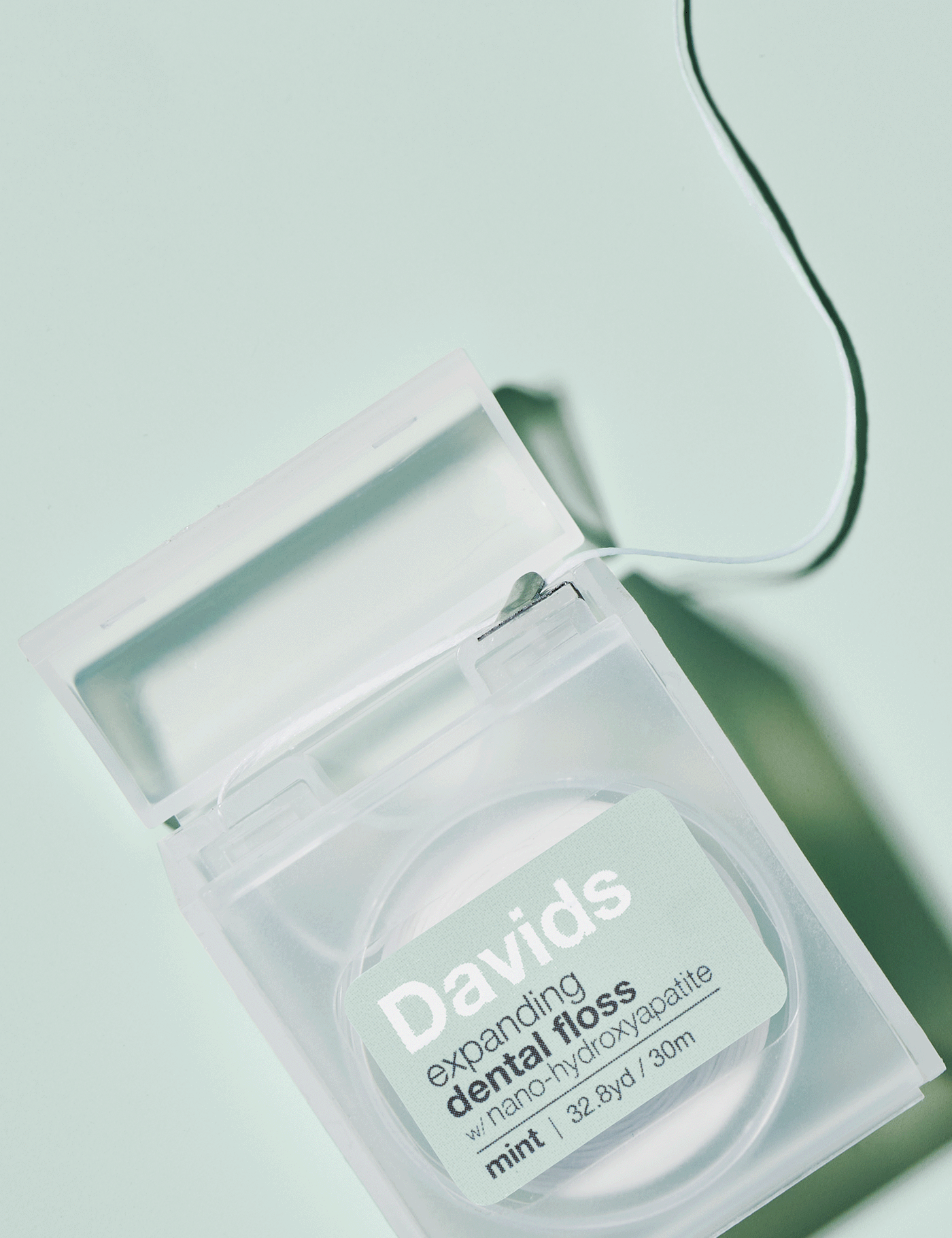 Davids expanding dental floss / refillable dispenser / mint - Free Living Co
