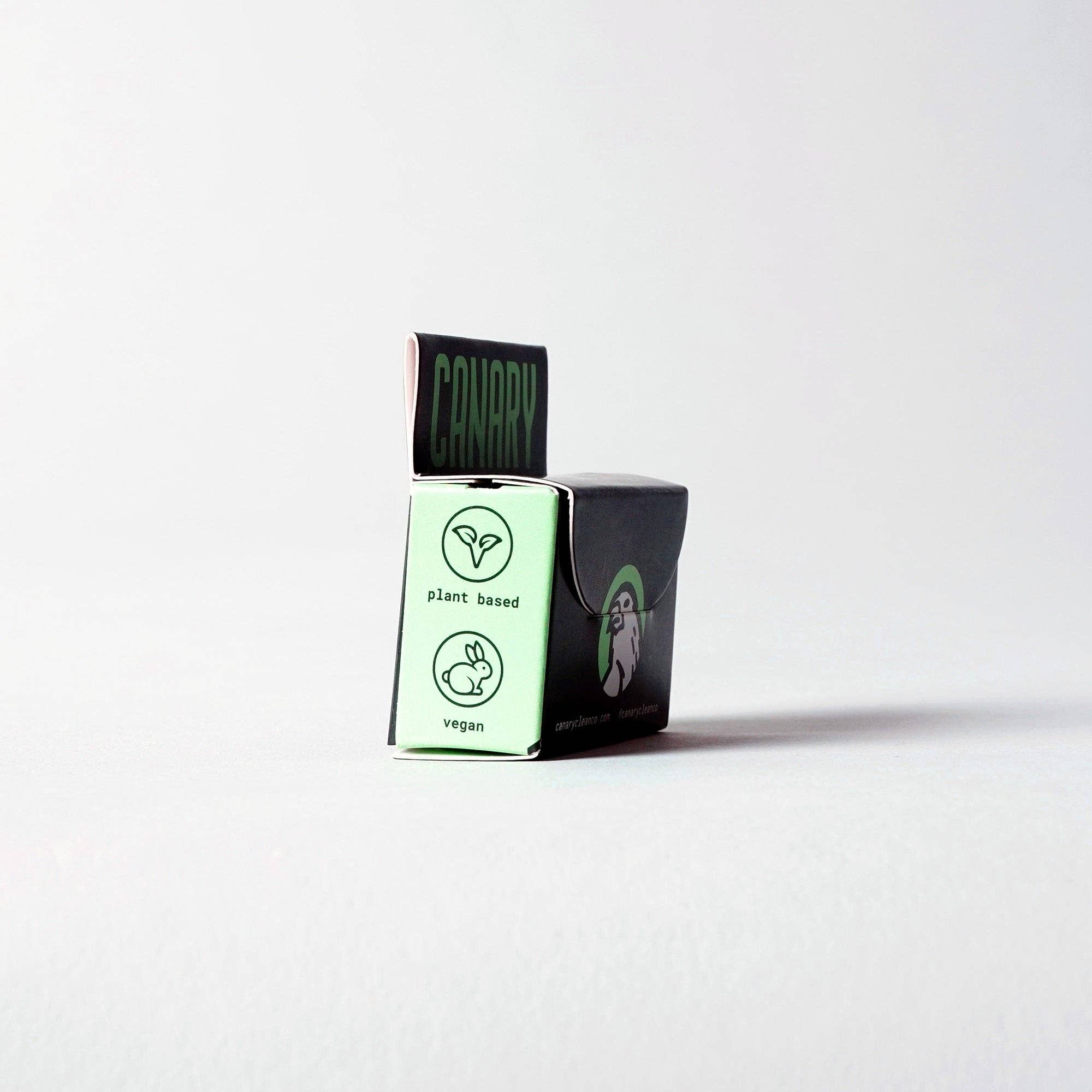 Dental Floss - Charcoal Mint - Plastic - Free and Vegan - Free Living Co