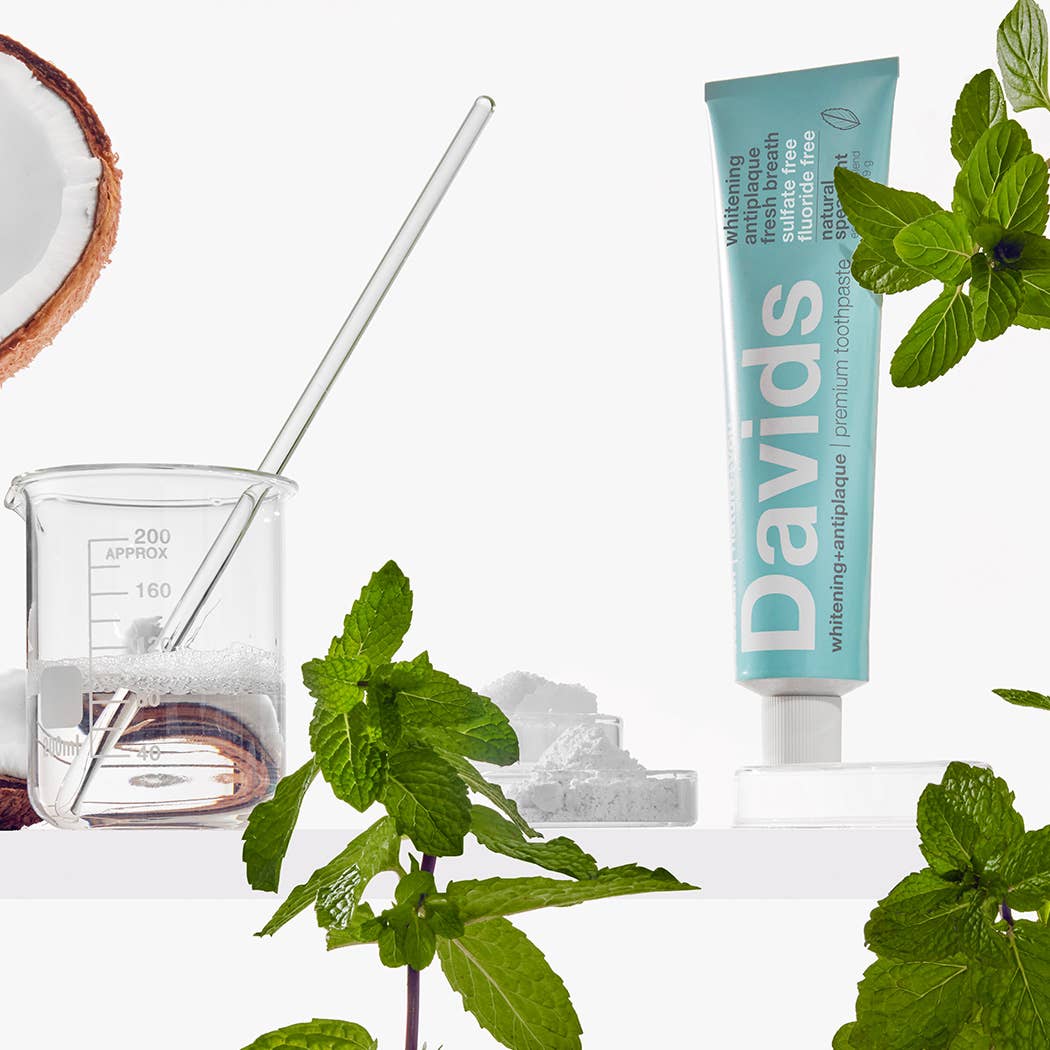 Davids premium toothpaste / spearmint