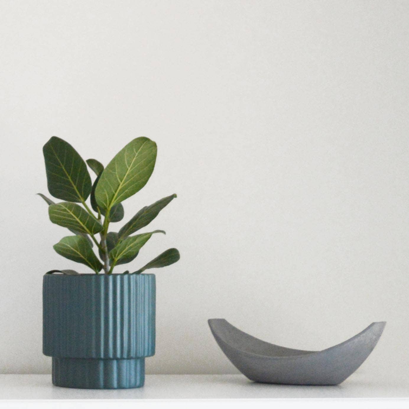 RIDGED CYLINDER POT | PLANTER