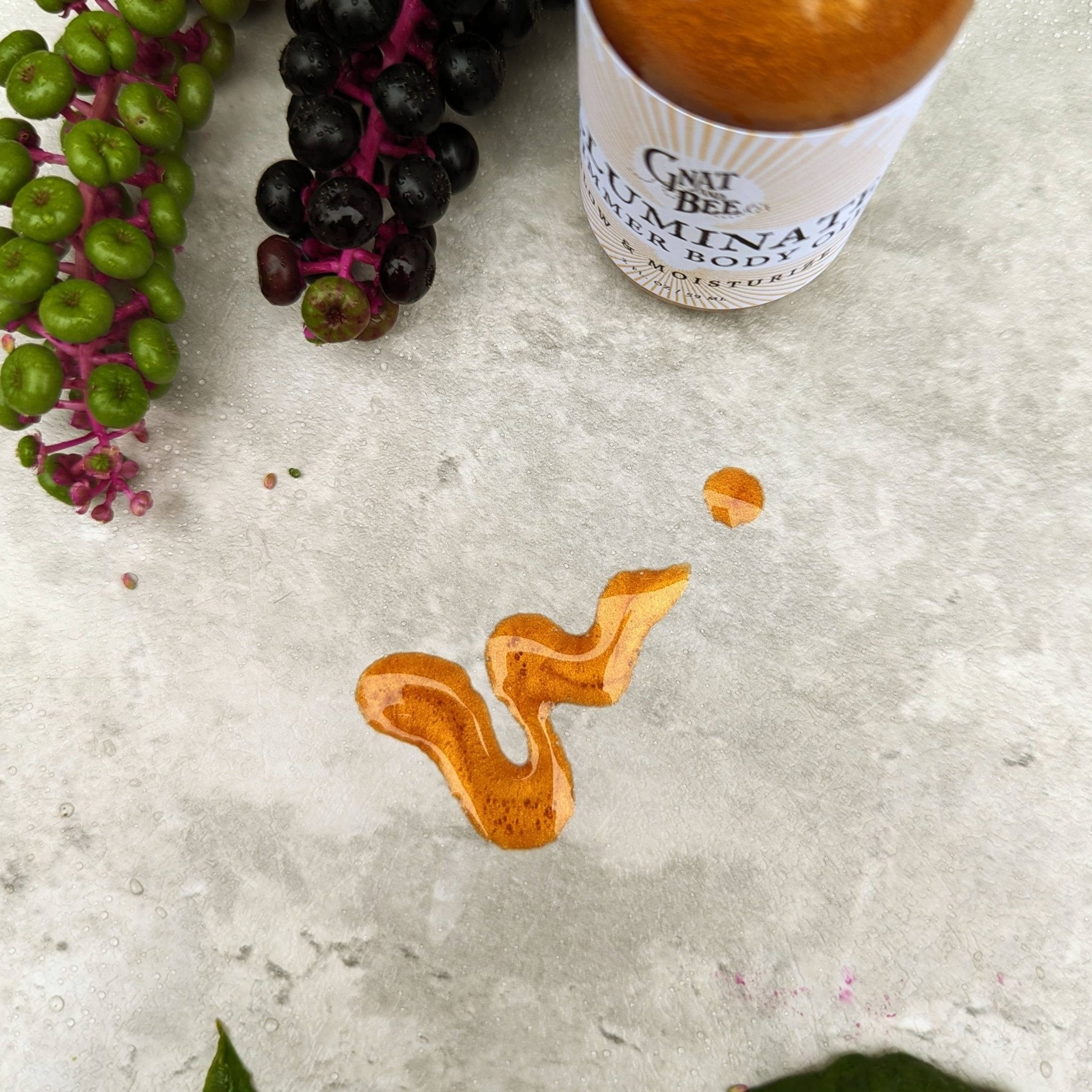 Illuminate | Shimmer Body Oil - Free Living Co