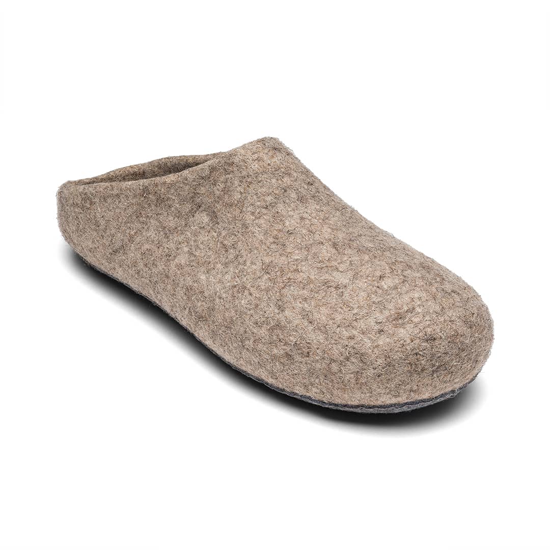 Kyrgies Classics wool slippers product view, handcrafted felt slippers from Kyrgyzstan