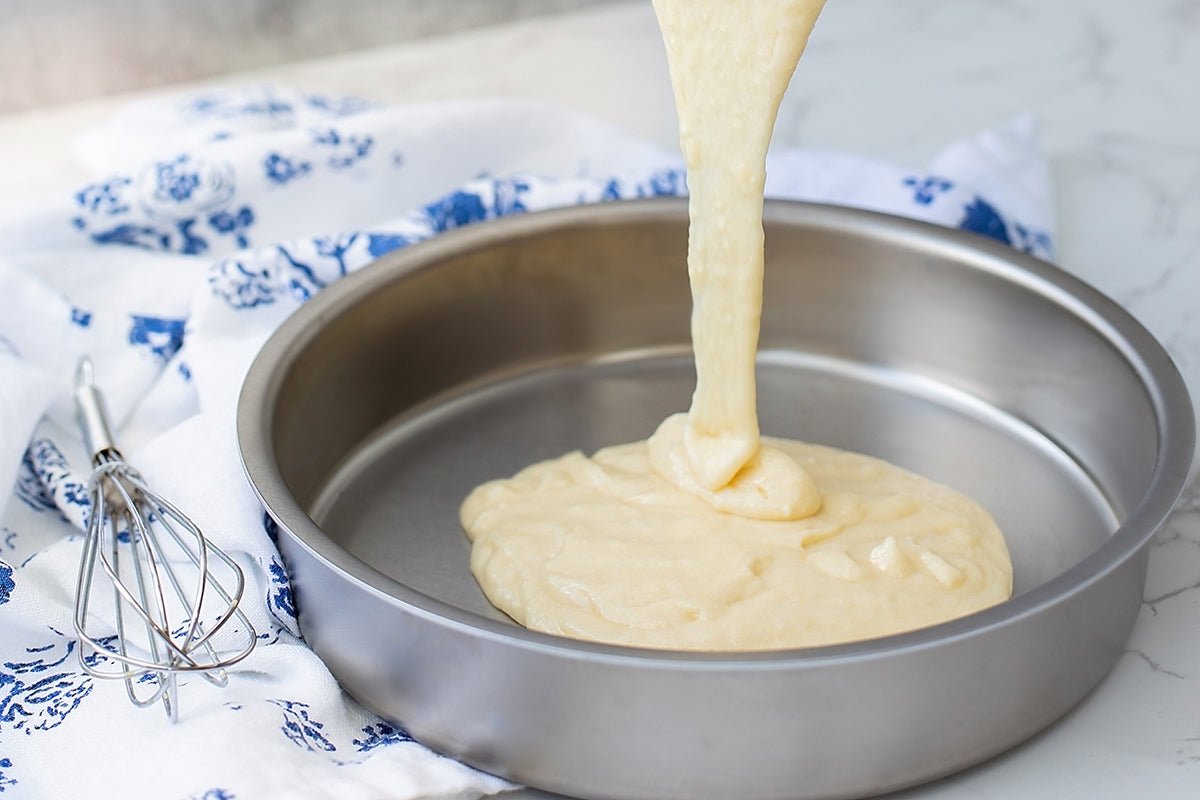 9" Round Cake Pan with No Handles - Free Living Co