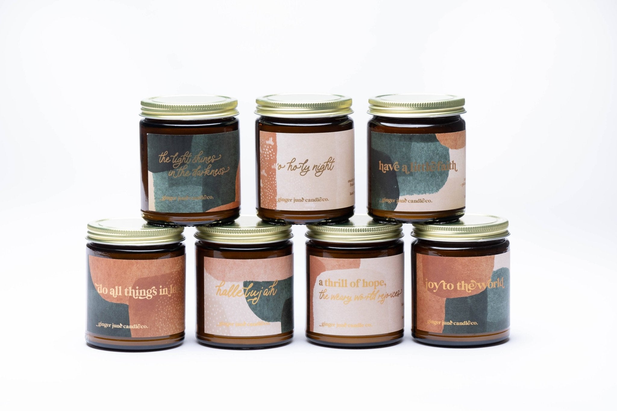 A Thrill of Hope, the Weary World Rejoices• 100% essential oil soy candle - Free Living Co