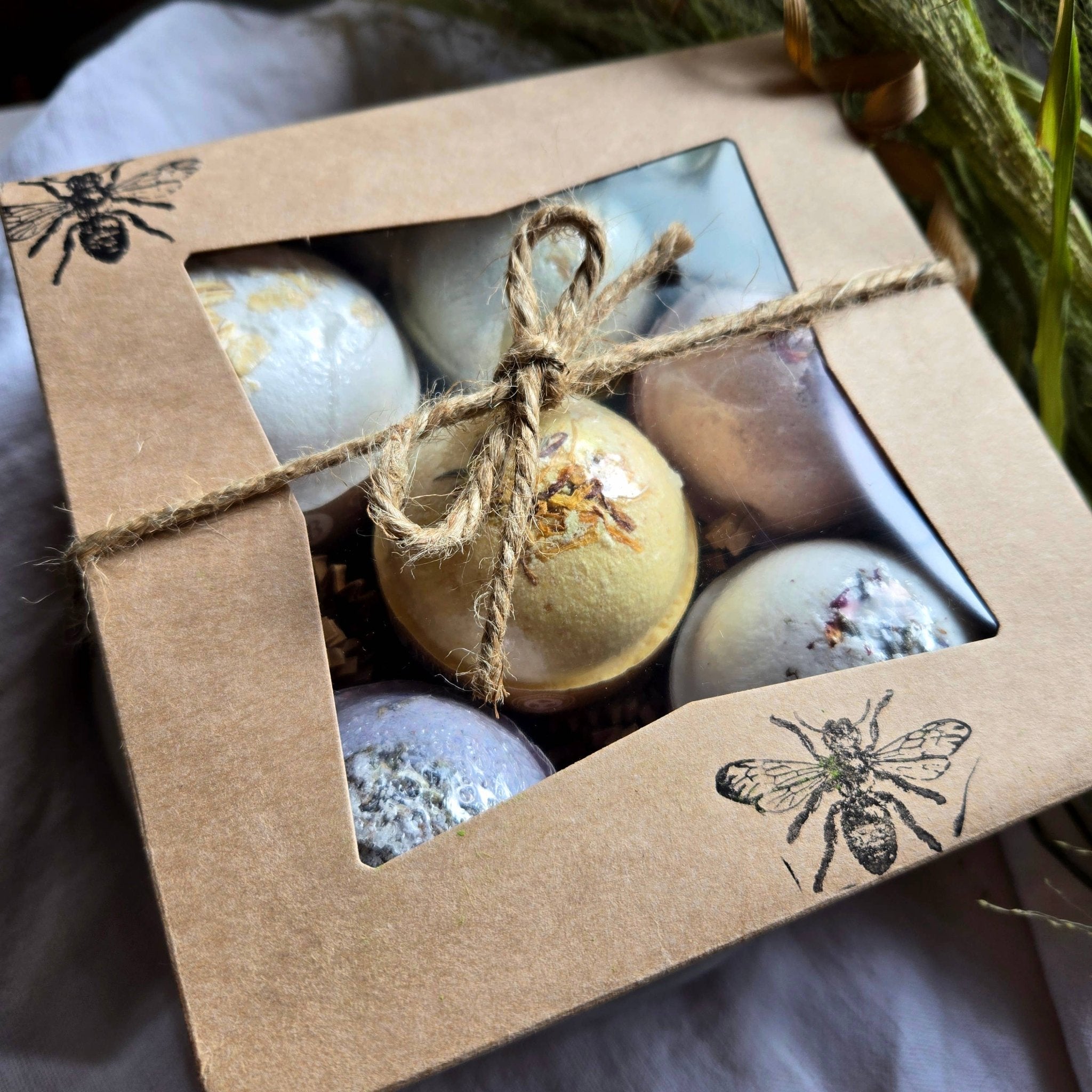BATH BOMB GIFT SET - Free Living Co