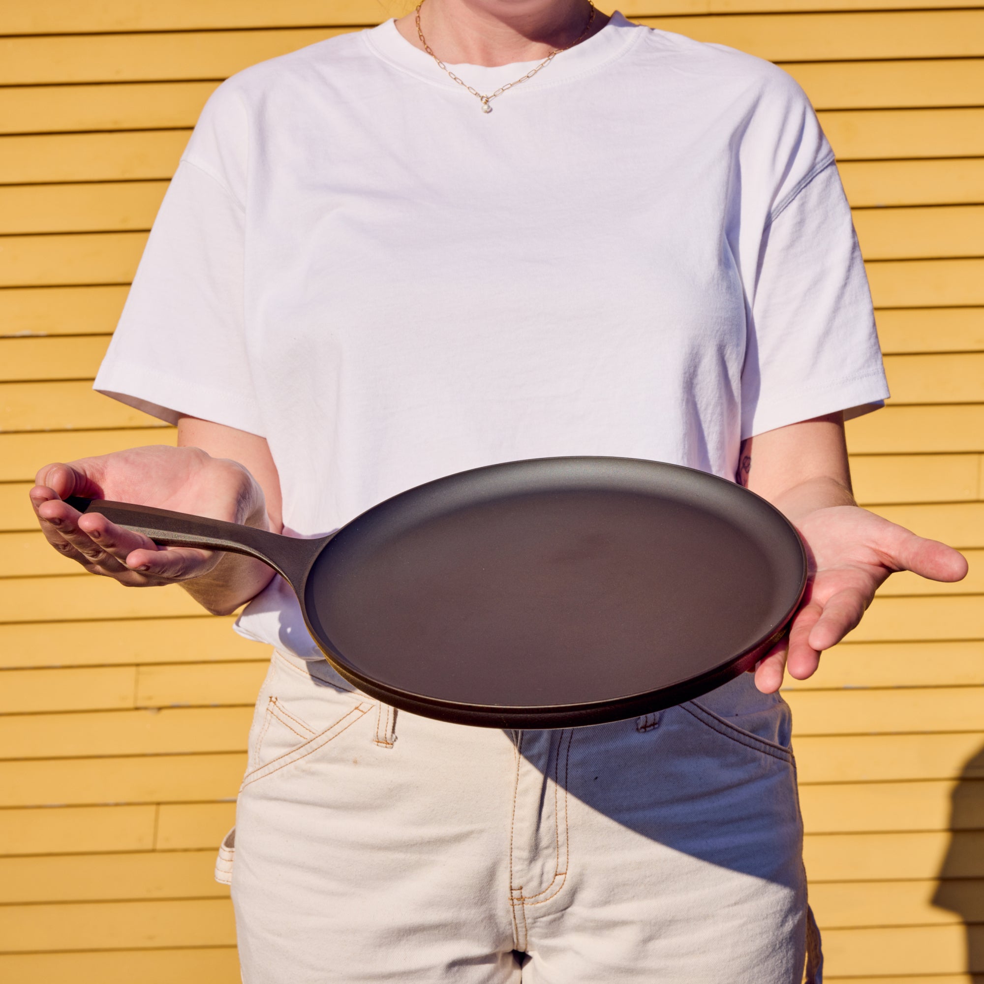 No.9 Round Cast Iron Griddle - Free Living Co