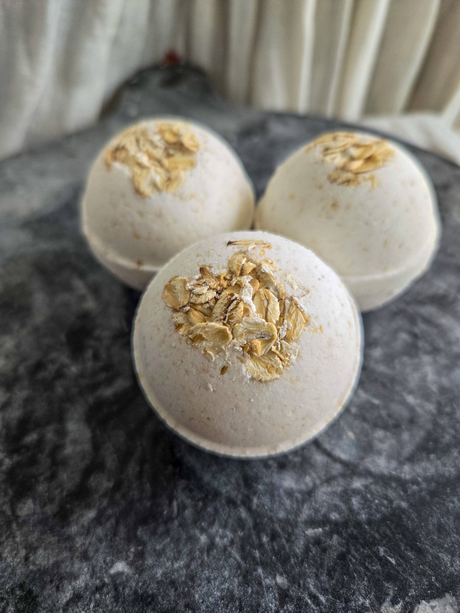 Oat and Honey | Natural Bath Bomb - Free Living Co