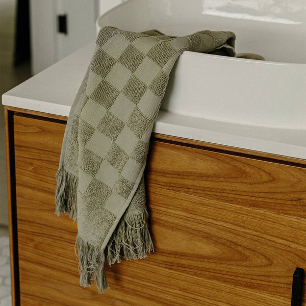 Organic Checkered Hand Towel - Free Living Co