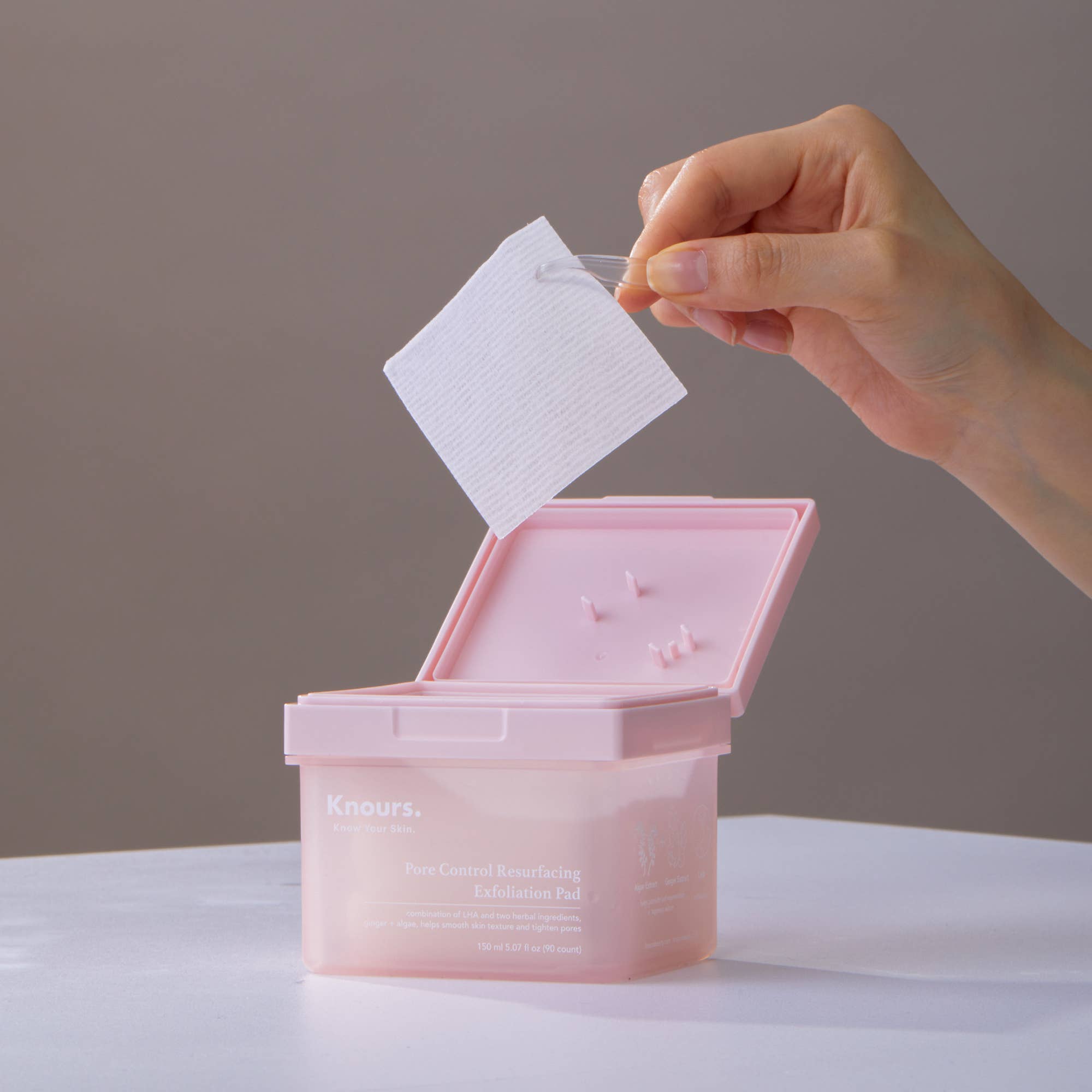 Pore Control Resurfacing Exfoliation Pad - Free Living Co