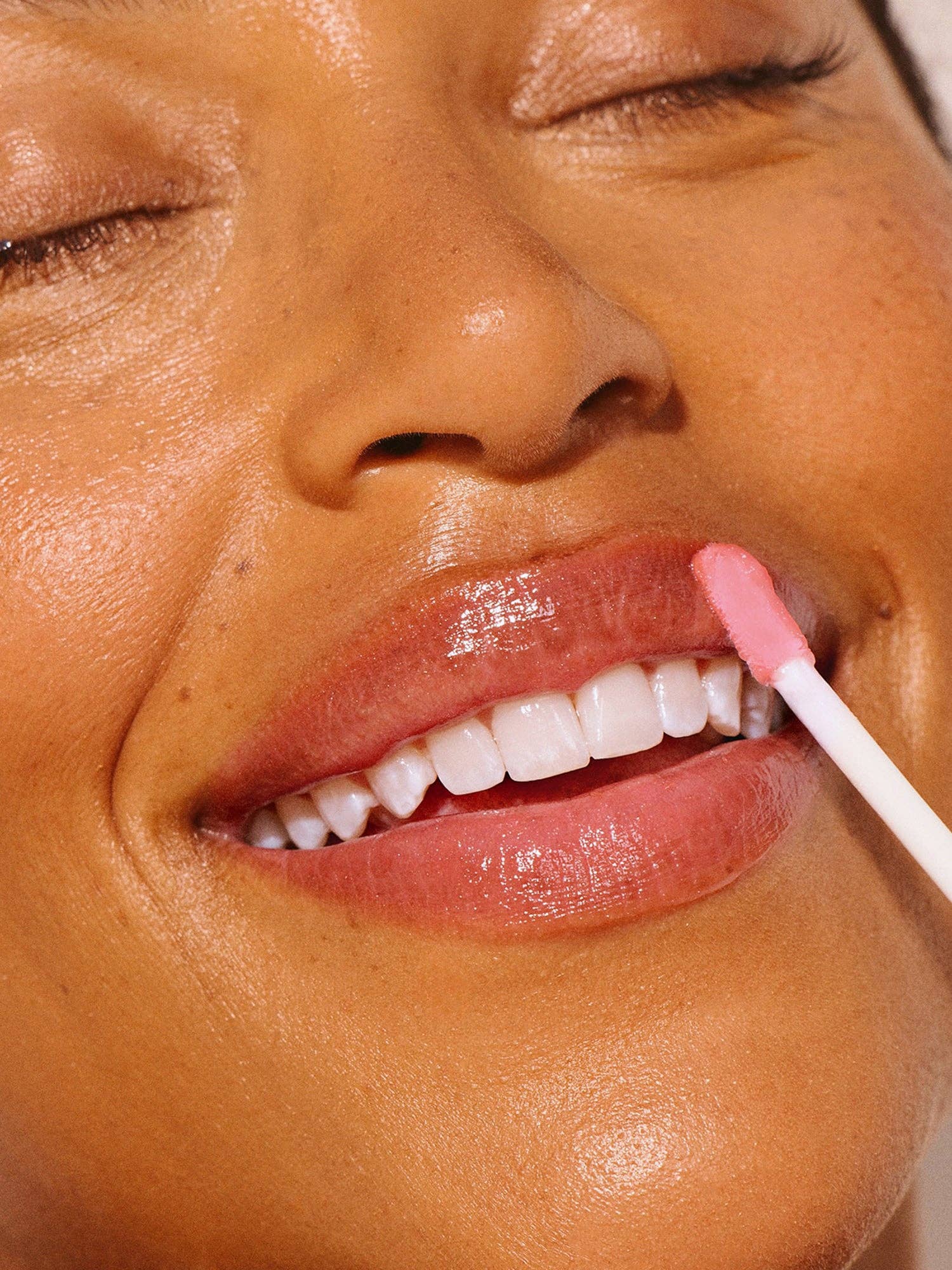 Pure Radiance Overnight Lip Treatment - Free Living Co